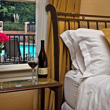 Applewood Inn Герневилл Экстерьер фото