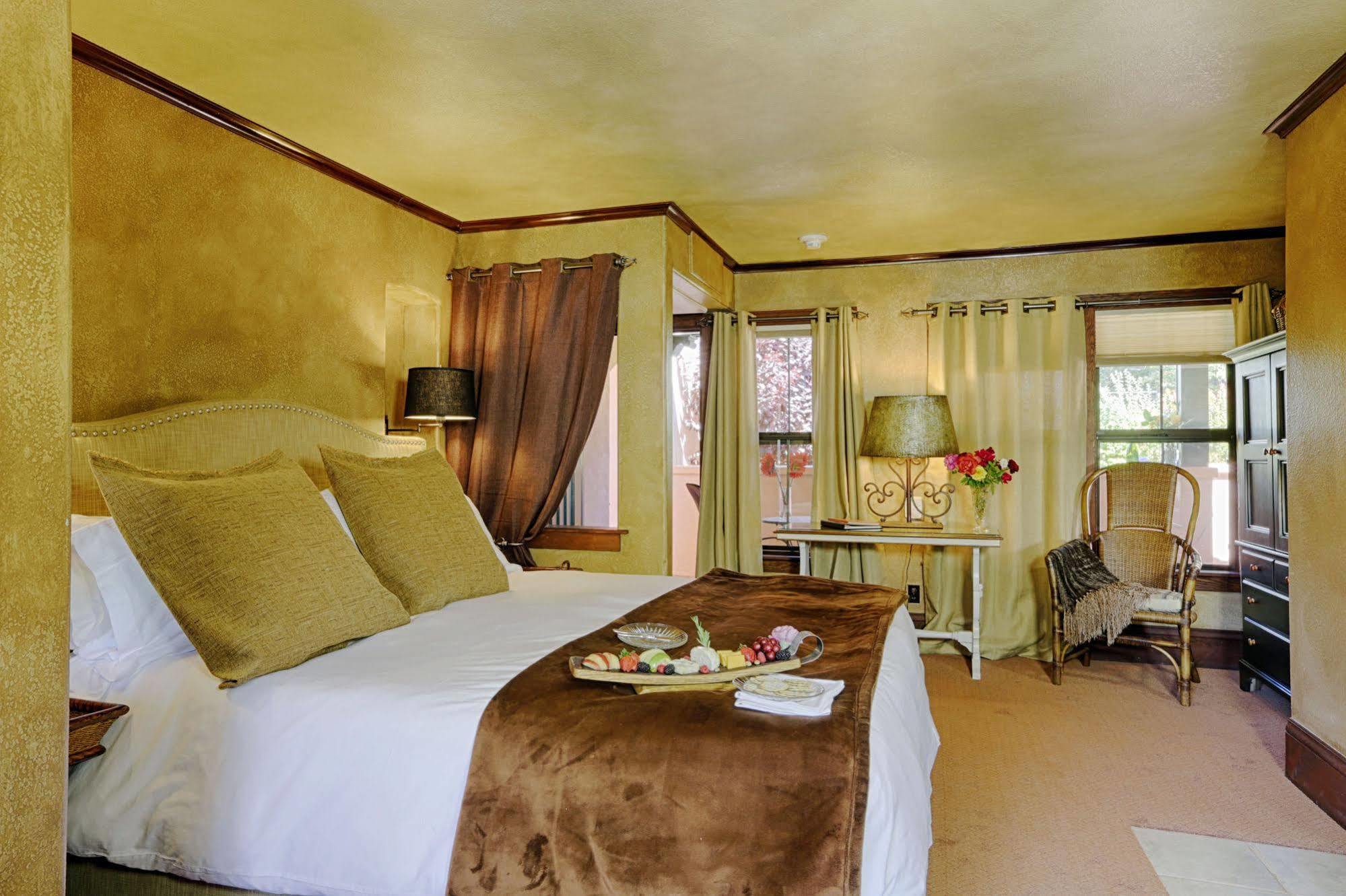 Applewood Inn Герневилл Экстерьер фото